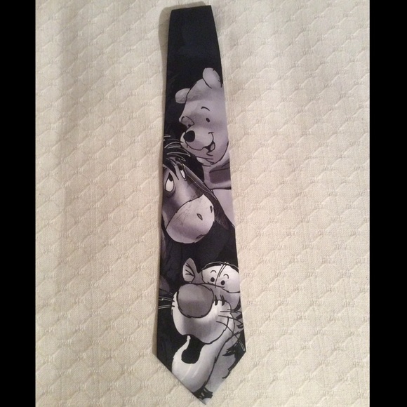 Disney Other - Winnie the Pooh and Friends neck tie